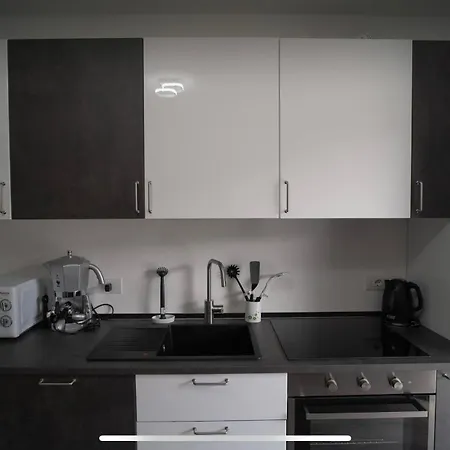 Apartman New And Peaceful In Trento